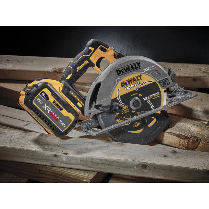Дисковая пила аккумуляторная DeWALT DCS573T1 - изображение 14