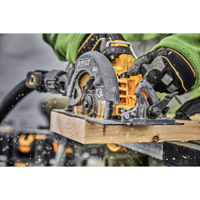 Дисковая пила аккумуляторная DeWALT DCS578X2 - изображение 4