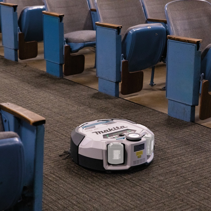 Акумуляторна роботизована підмітальна машина Makita DRC300Z без АКБ - зображення 9