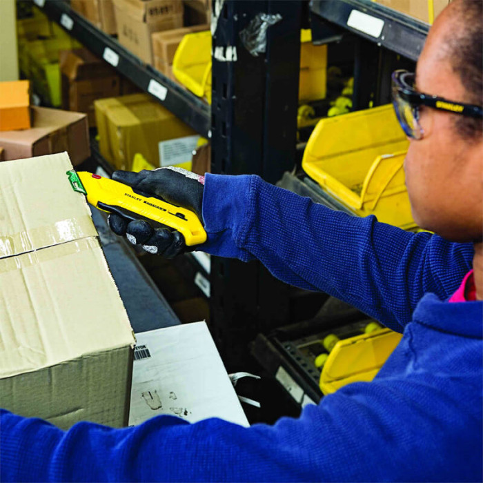 Нож безопасный FATMAX® Box Box с выдвижным трапецевидным лезвием STANLEY FMHT10363-0 - изображение 5