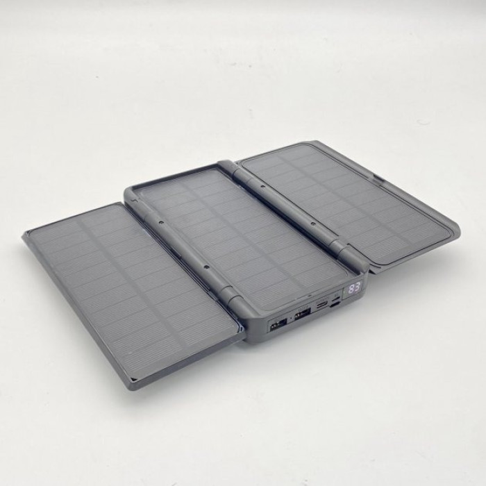 Пoвepбaнк із coнячними пaнeлями PROTESTER 20000 mAh PRO-S20 - зображення 3