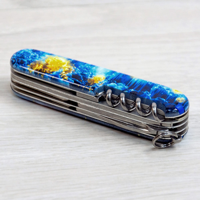 Складной нож Victorinox Huntsman Ukraine ДНК Украинца 1.3713.3.T3270pw Vx13713.3_T3270pw - изображение 11