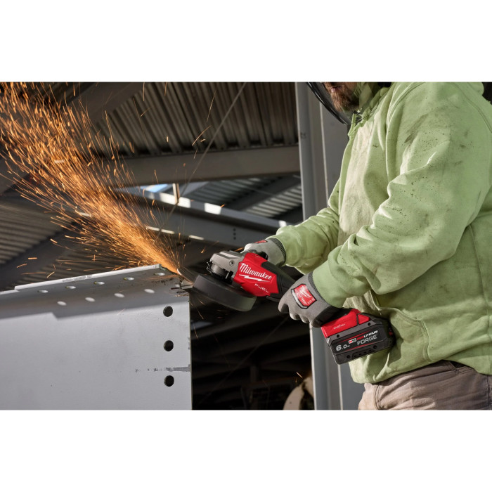 Угловая шлифмашина аккумуляторная Milwaukee M18 FHSAGO180VXPDB2-0X 4933498942 без АКБ - изображение 6